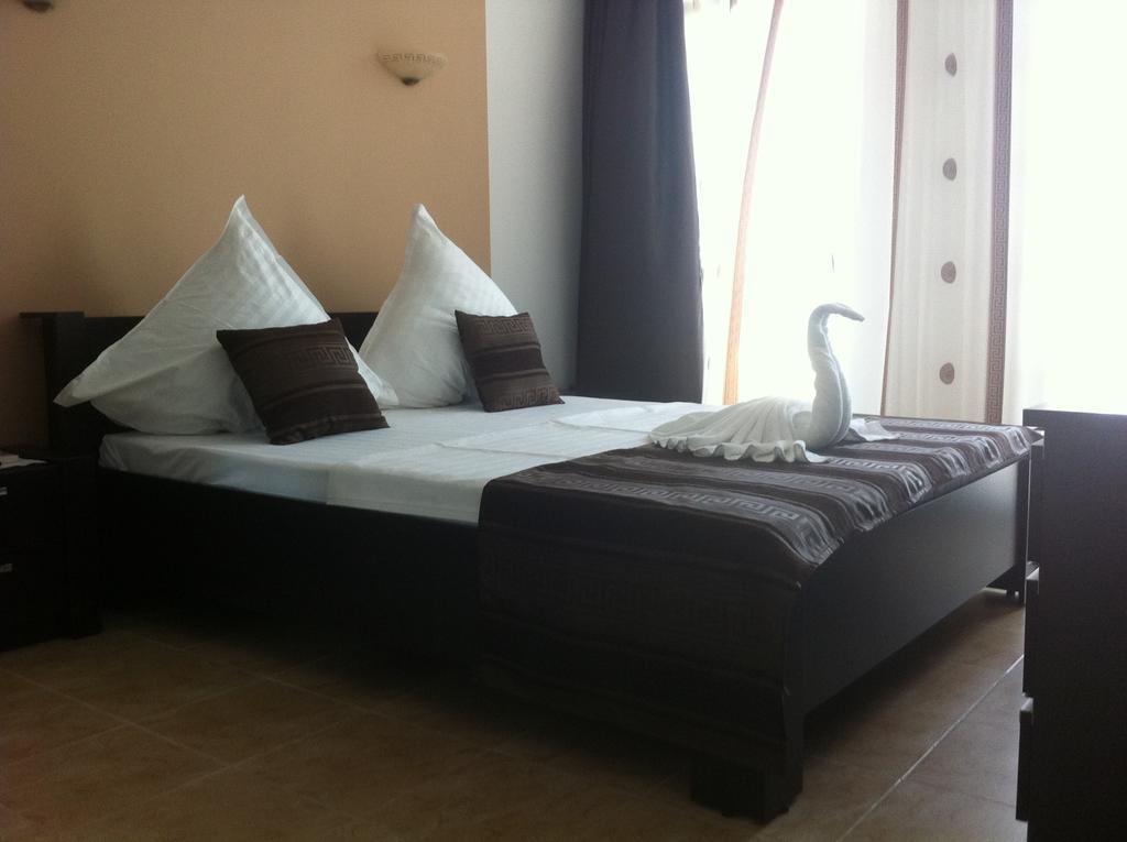 מאמאיה Hotel Solea Beach מראה חיצוני תמונה