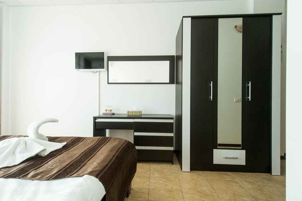 מאמאיה Hotel Solea Beach מראה חיצוני תמונה