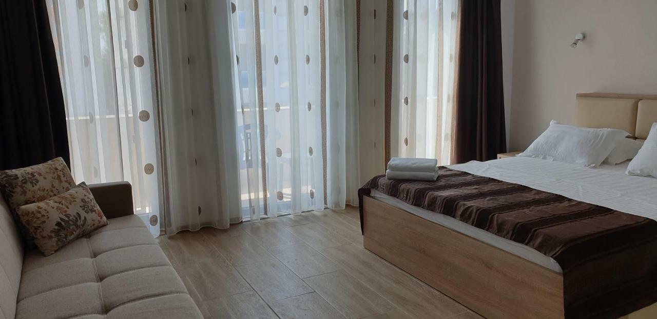 מאמאיה Hotel Solea Beach מראה חיצוני תמונה